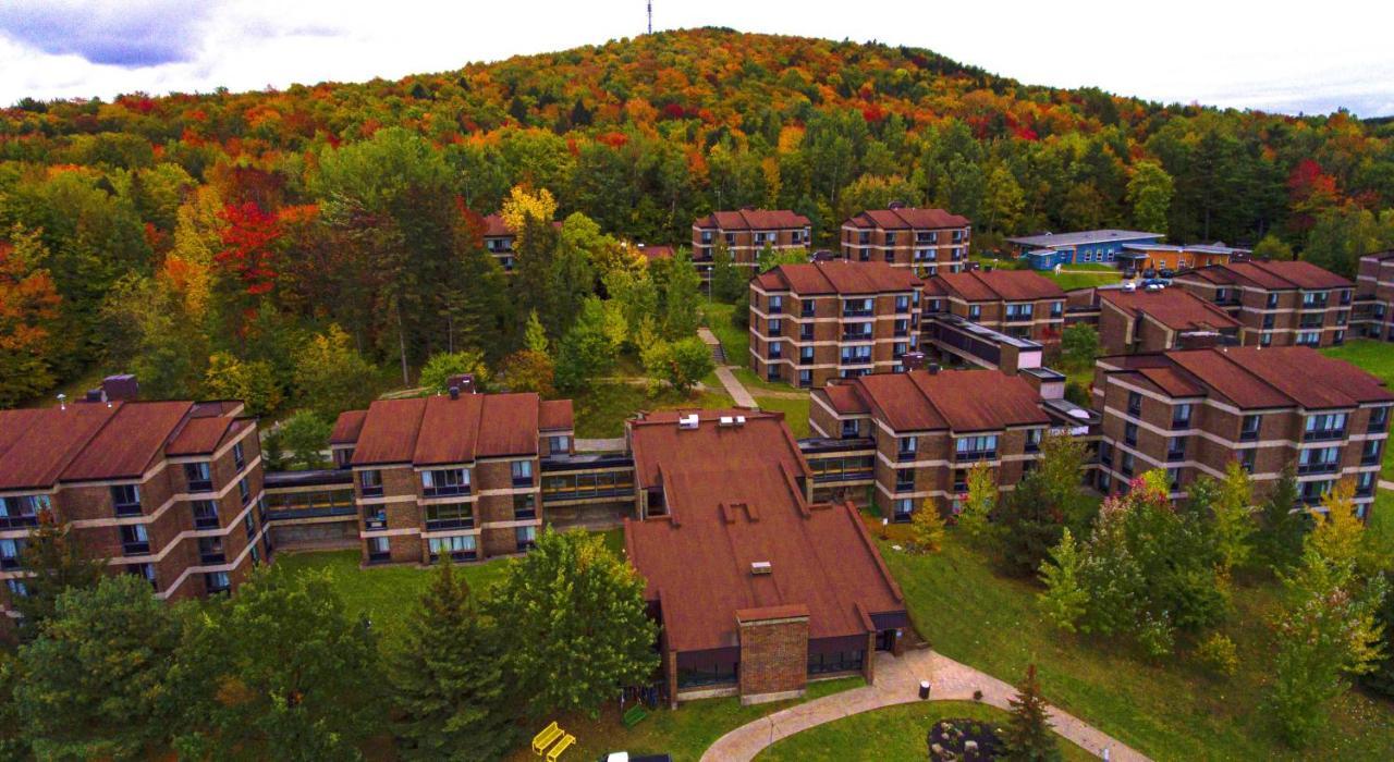 Hotel Au Campus à Sherbrooke Extérieur photo