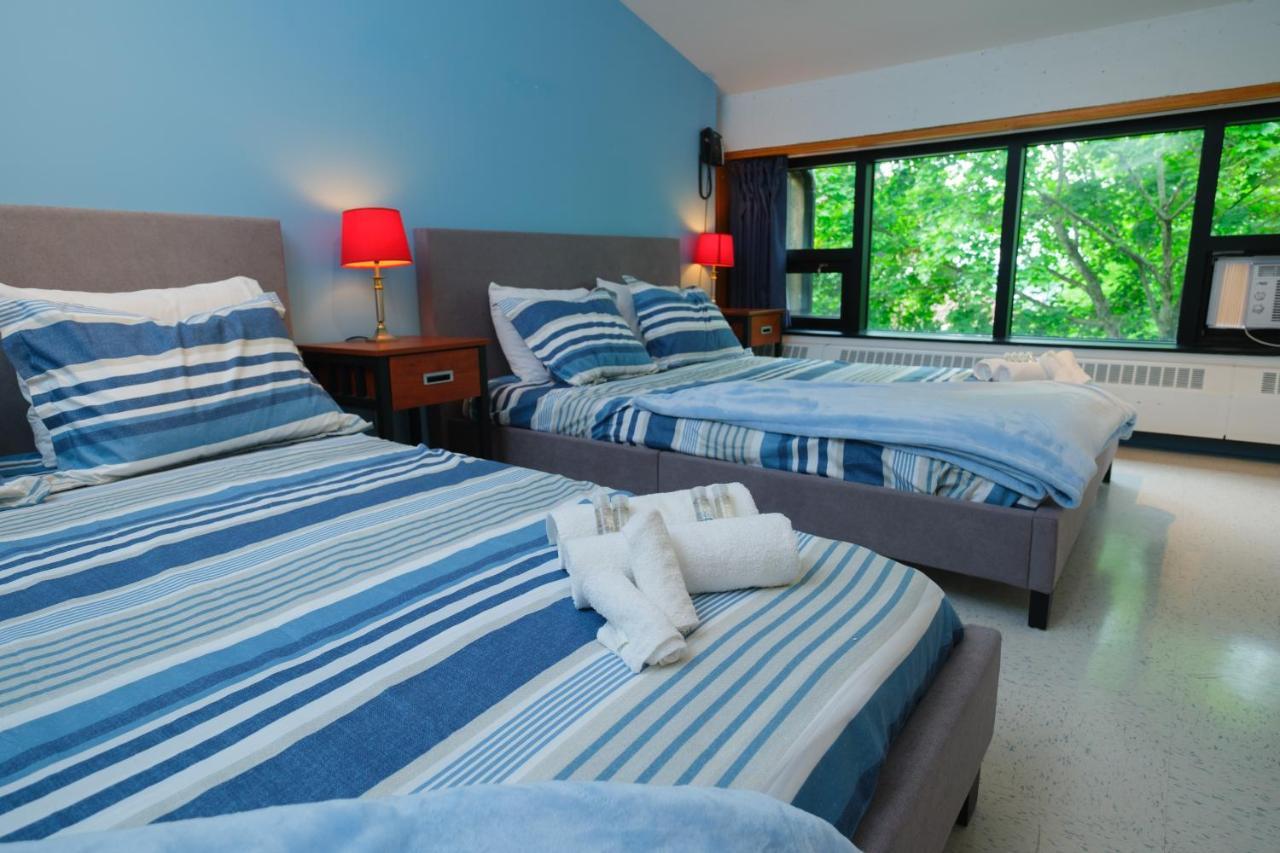 Hotel Au Campus à Sherbrooke Extérieur photo
